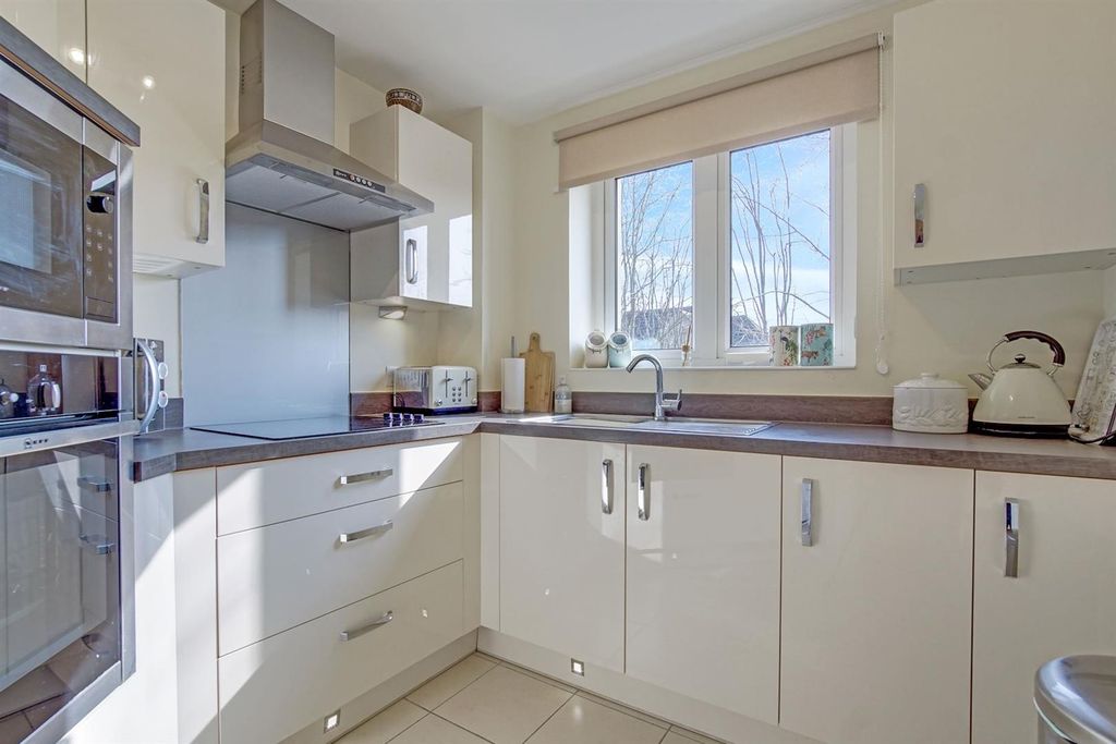 Property photo 2 of 15 01-9Cdcdsc07777-Medium.Jpg