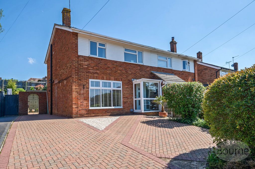 Property photo 1 of 24 7Cb64952-0d9F-47B...