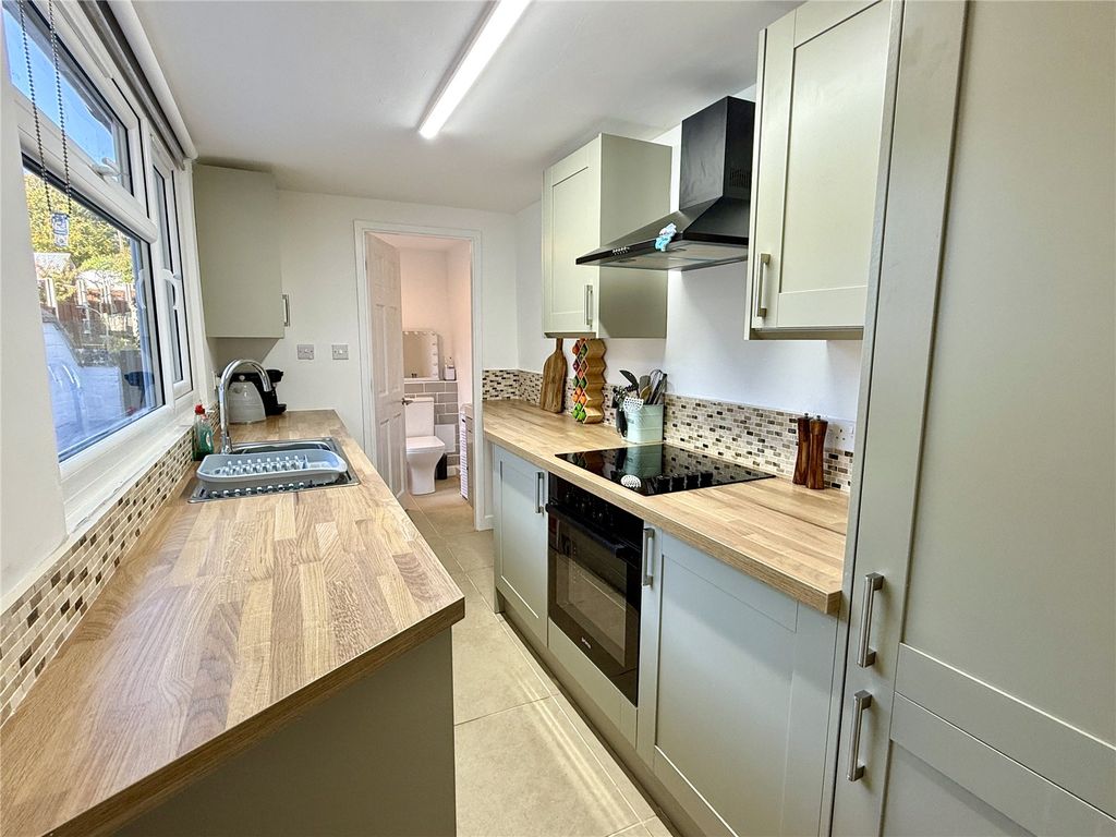 Property photo 3 of 16 Picture No. 09