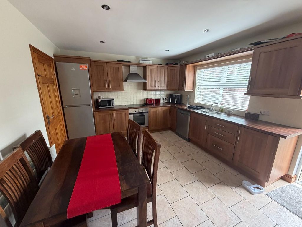 Additional image 6 of 4 bed semi-detached house for saleIvy Mead Court, Altnagelvin, Londonderry BT47