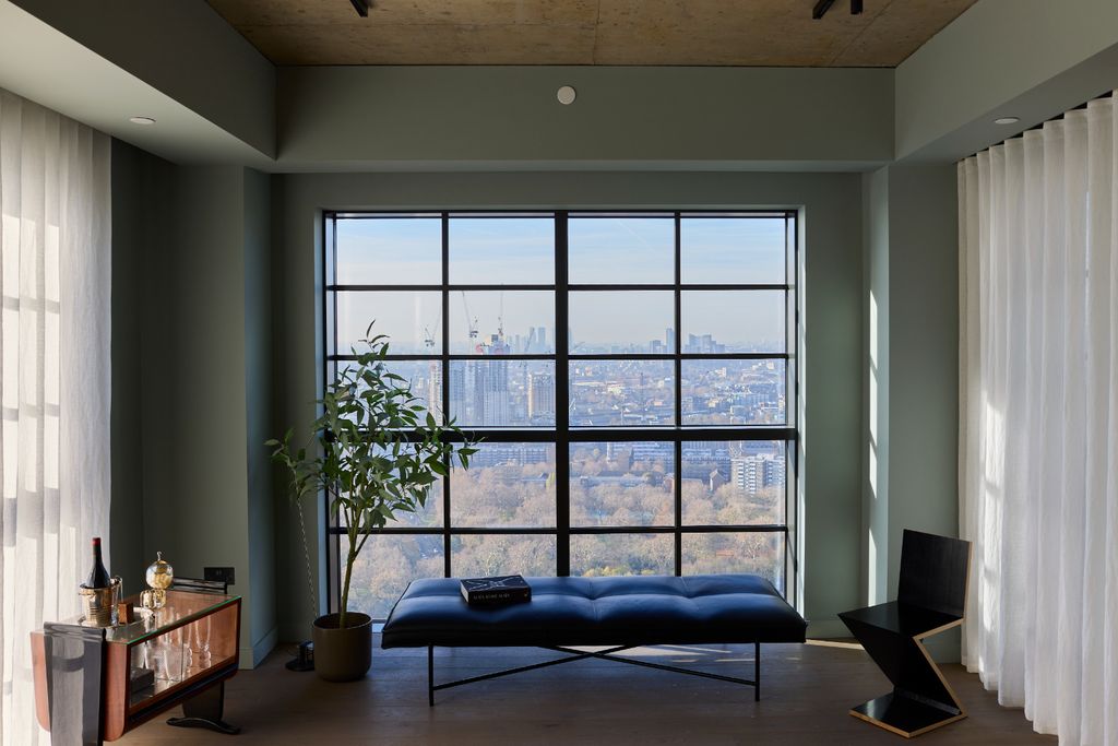 Property photo 2 of 24 20251126_Canadawater_Thefounding_Apartment3202_033.Jpg