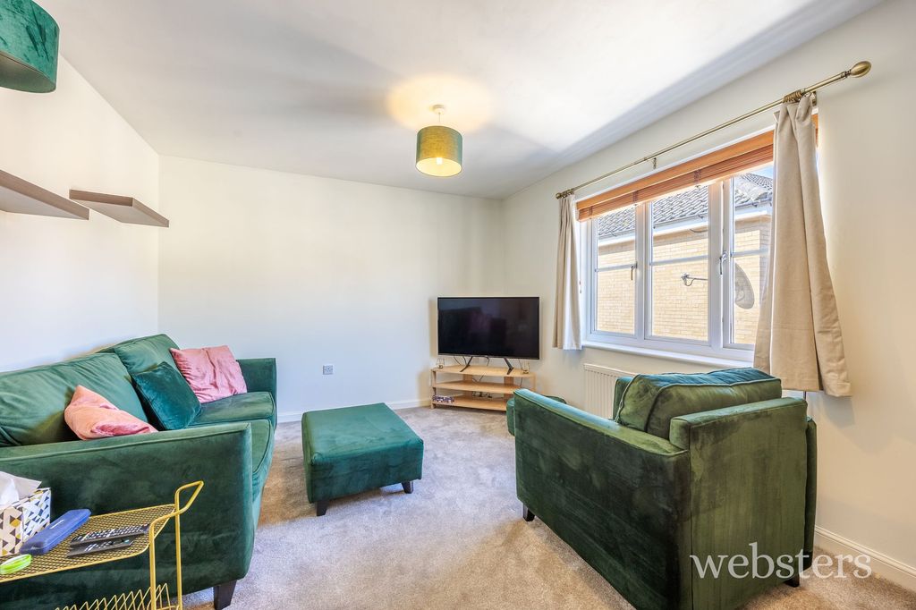 Property photo 3 of 10
