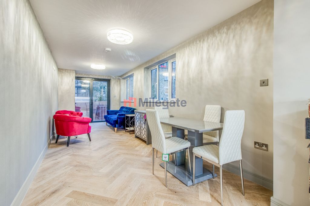 Property photo 1 of 12 Photo 1
