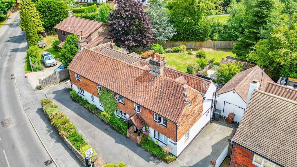 Property photo 1 of 20