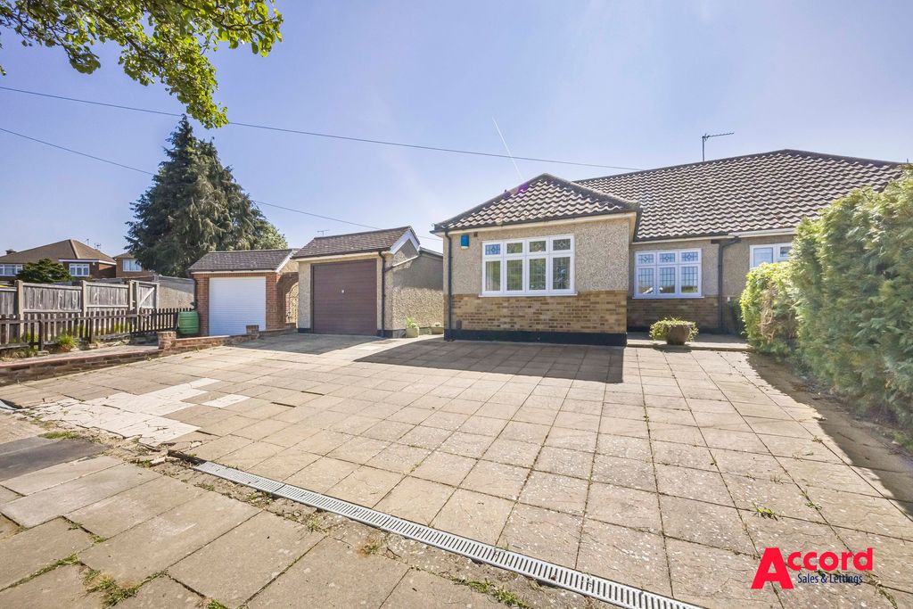 Property photo 1 of 23
