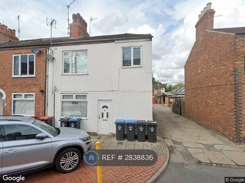 Property photo 1 of 5