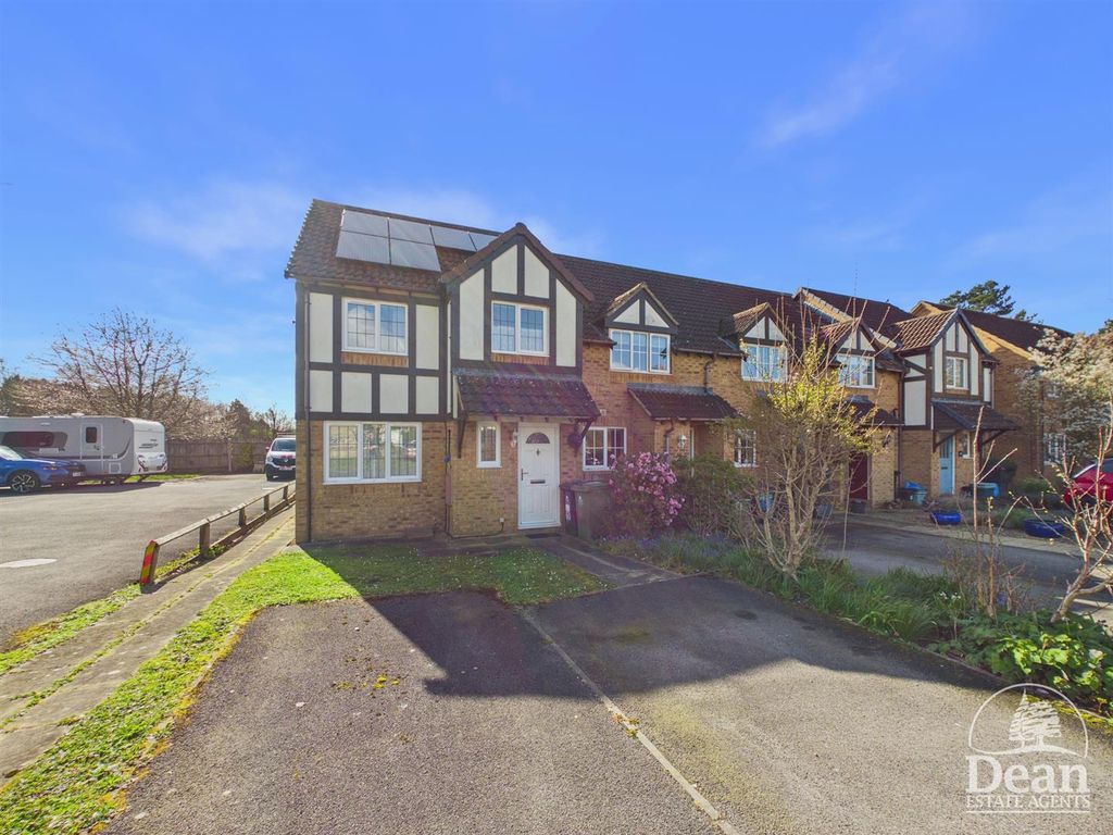 Property photo 1 of 16