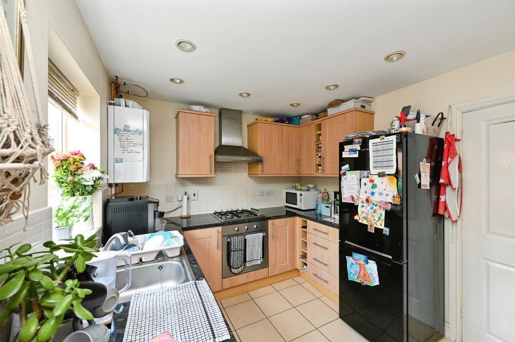 Property photo 2 of 16