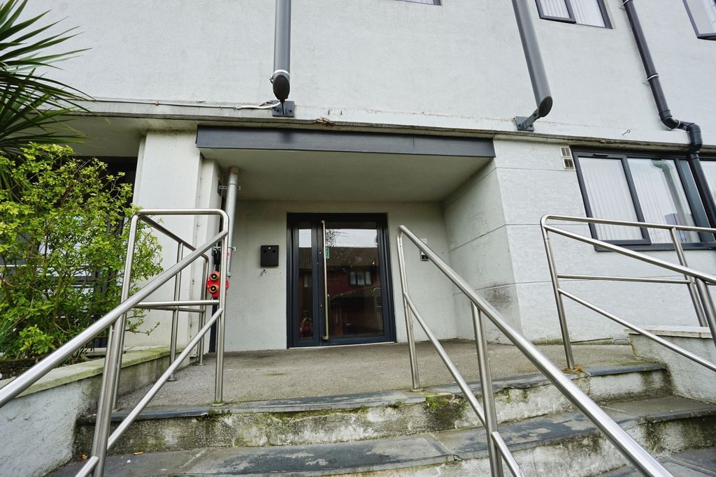 Additional image 5 of 1 bed flat for saleDudley Road, Brierley Hill DY5