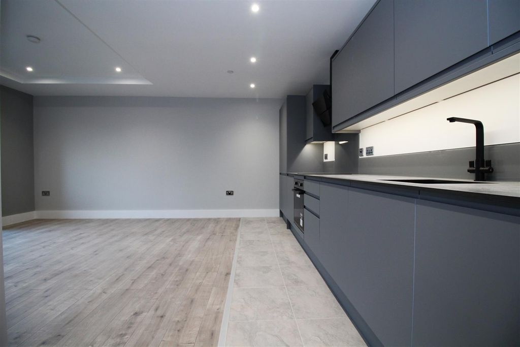 Property photo 3 of 13 Img_8539.Jpg