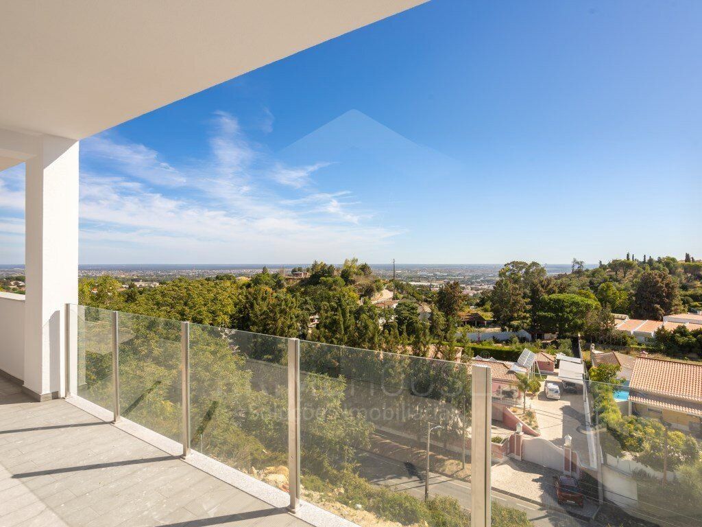 Property photo 1 of 60 New 3-Bedroom Apartment With 57m² Terrace In Palmela.