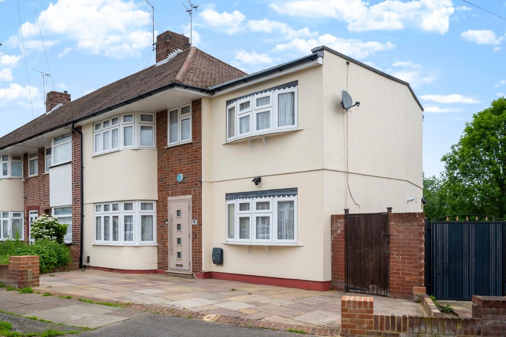 Property photo 1 of 15