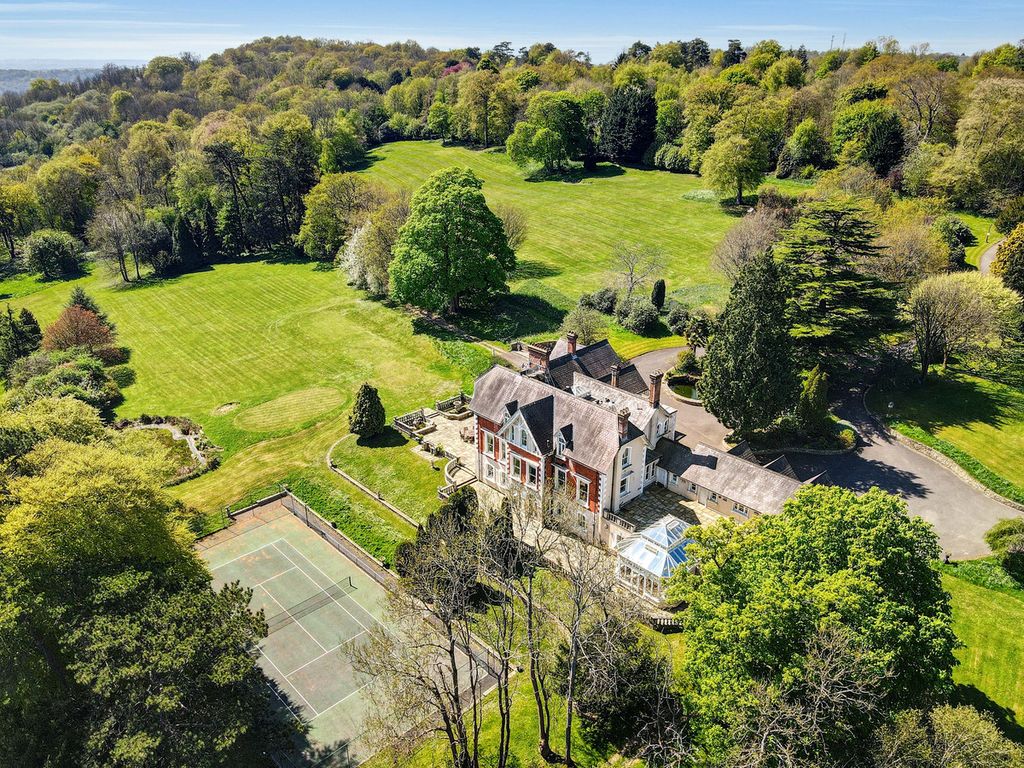 Property photo 1 of 45