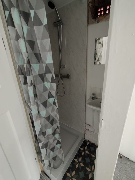 Property photo 3 of 4