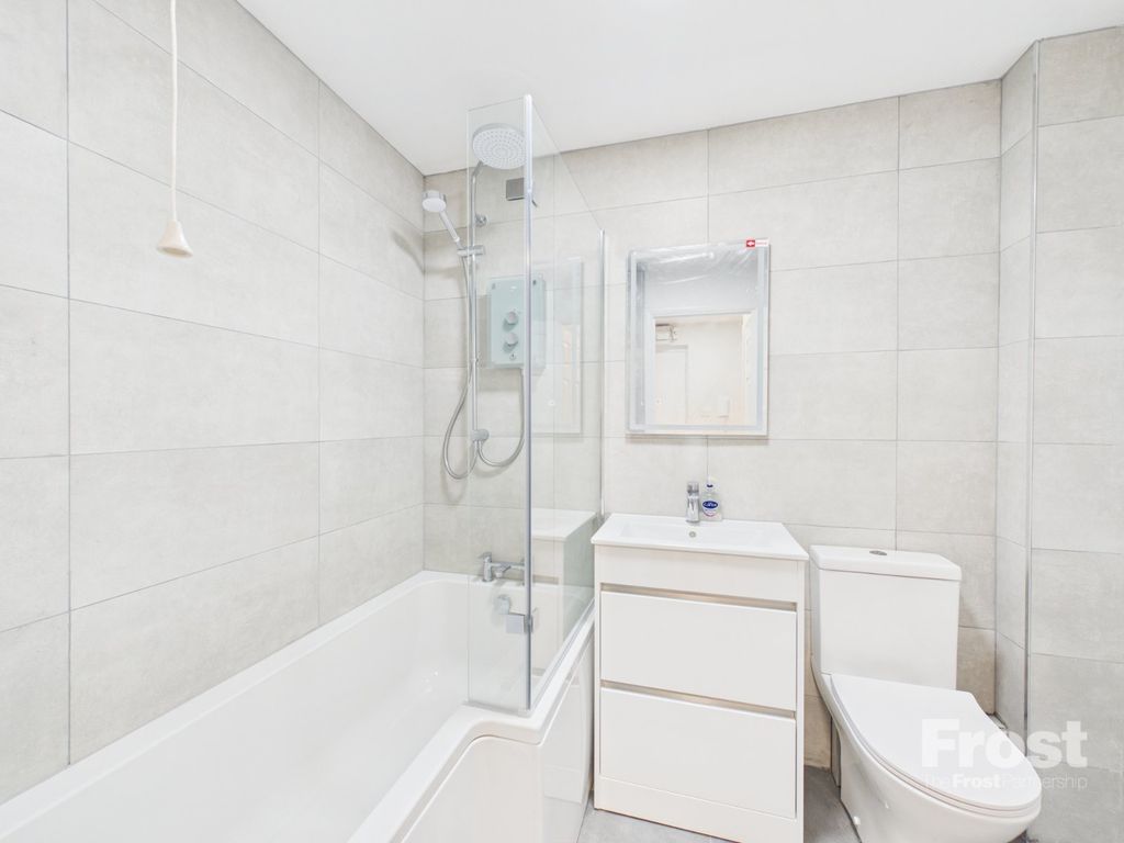Property photo 3 of 11 Picture No. 02