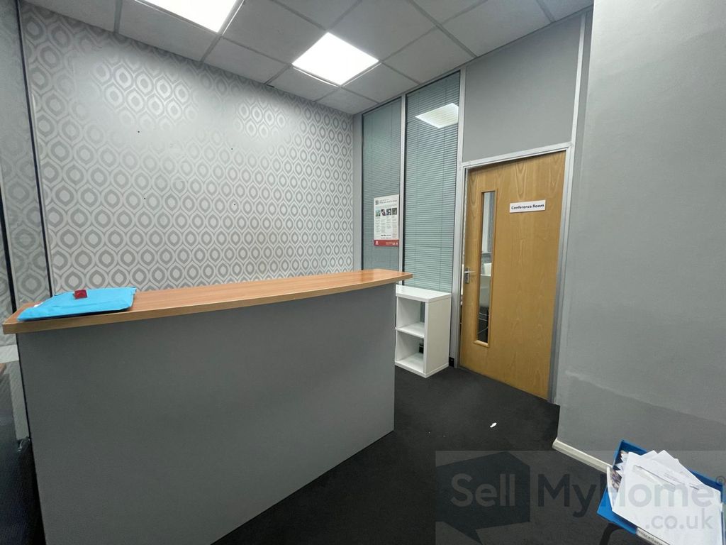 Property photo 2 of 14 Reception