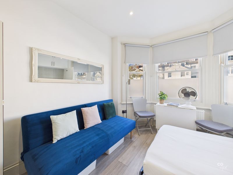 Property photo 1 of 11 Photo 25