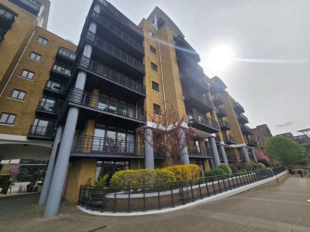 Property photo 1 of 1