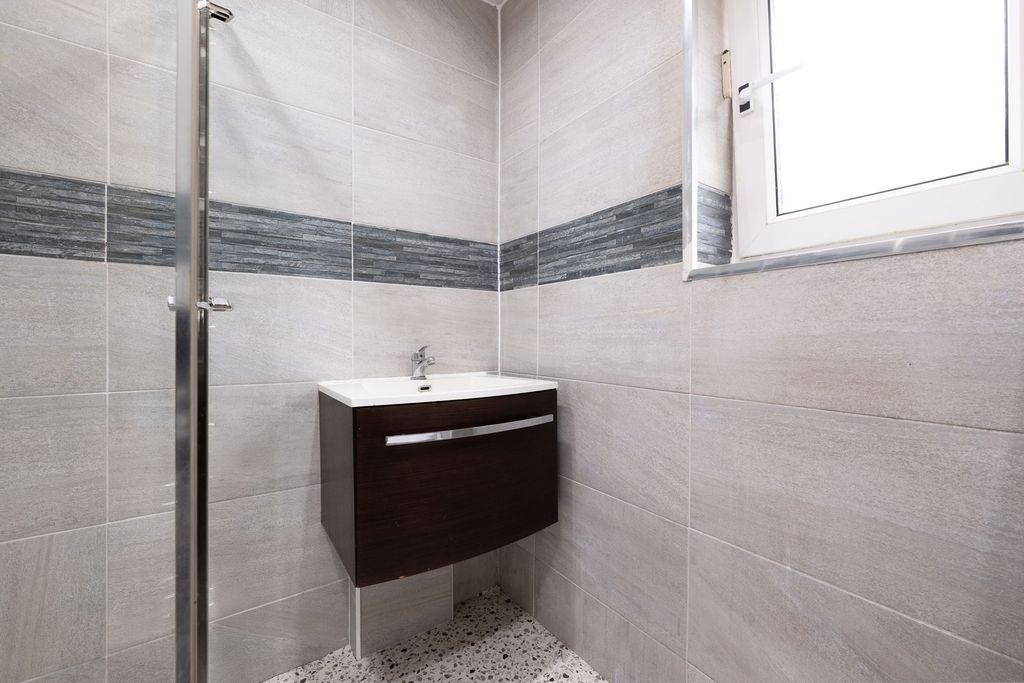 Additional image 11 of 2 bed semi-detached house for saleCardross Place, Greenock PA15