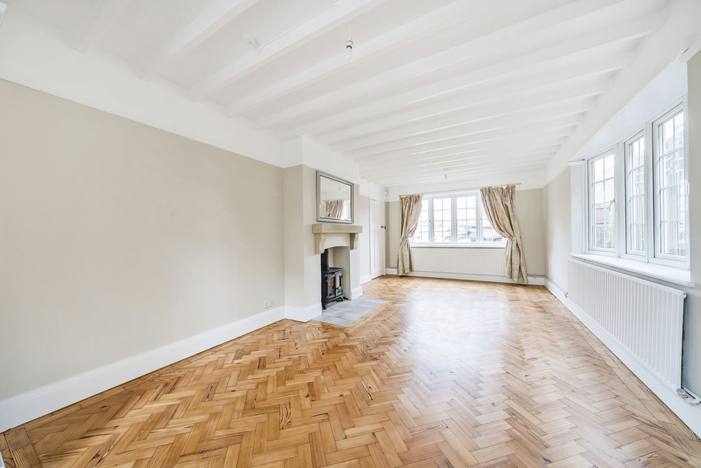 Property photo 2 of 16 Reception Room