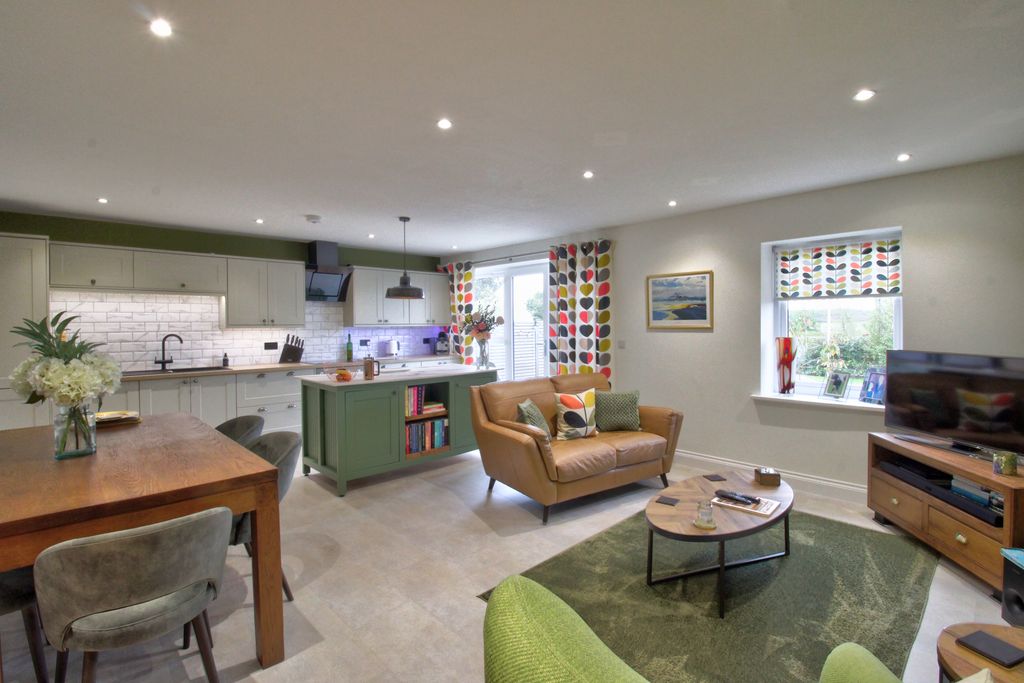 Property photo 2 of 48 Img_2557_8_9