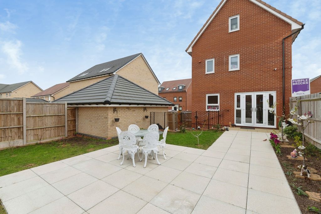 Property photo 2 of 21 Pbox-Img.Jpg