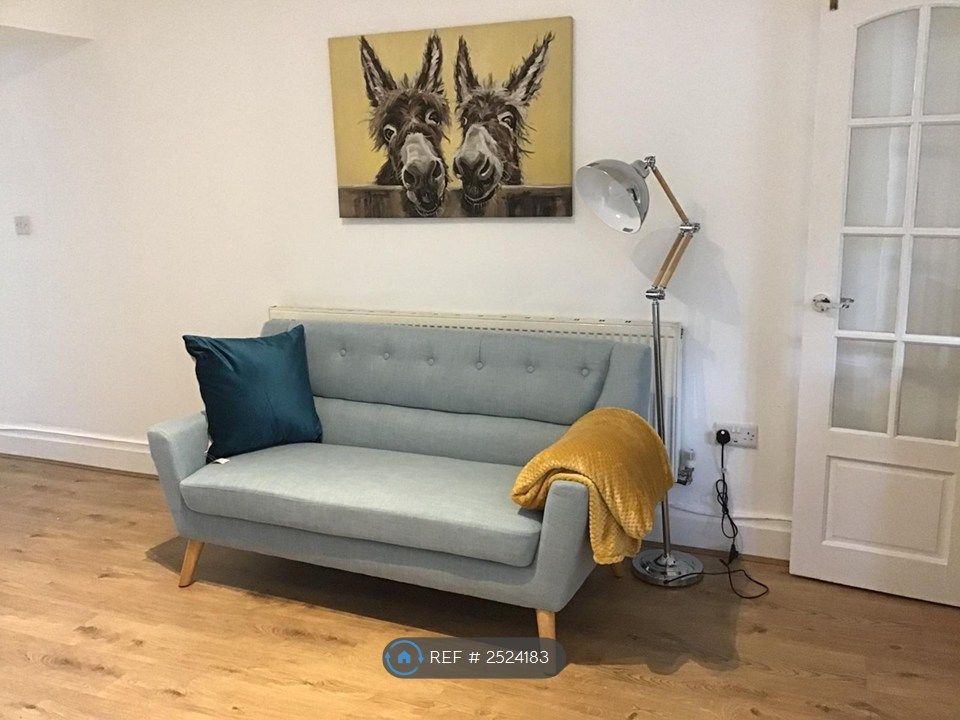 Property photo 1 of 31