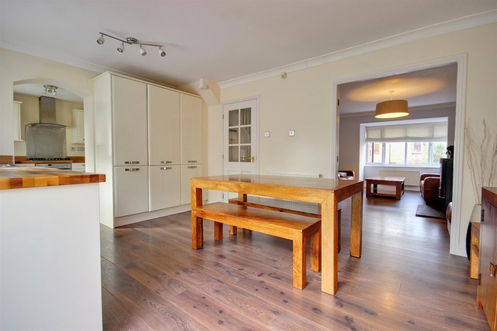 Property photo 3 of 13 Sackville (13).Jpg