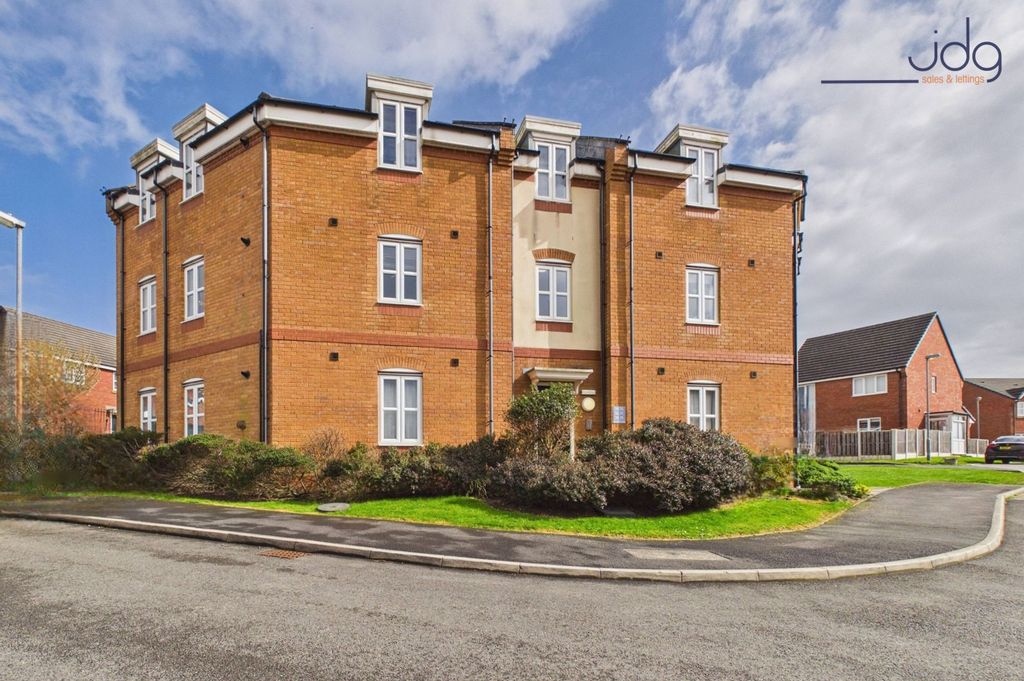 Property photo 1 of 12 Welcome To Brambling Drive