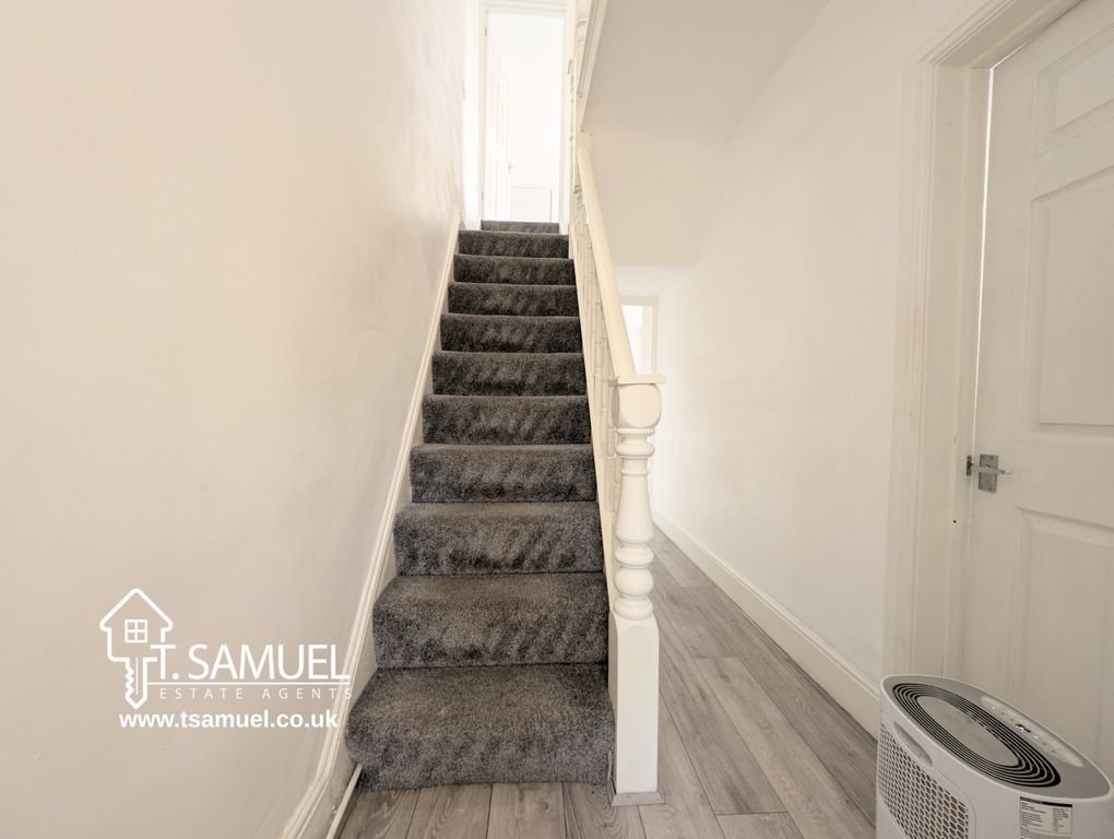 Property photo 3 of 35 Hallway