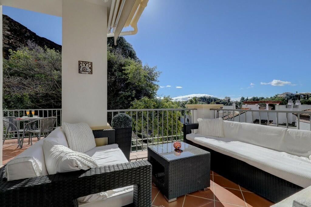 Property photo 1 of 3