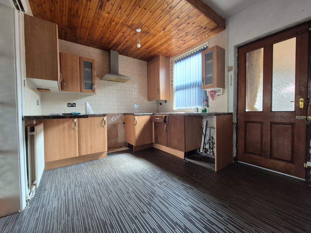Property photo 3 of 3