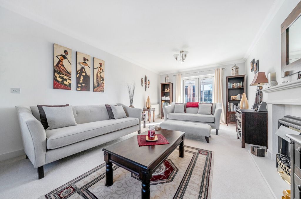 Property photo 3 of 22 1386629-21-69304c...