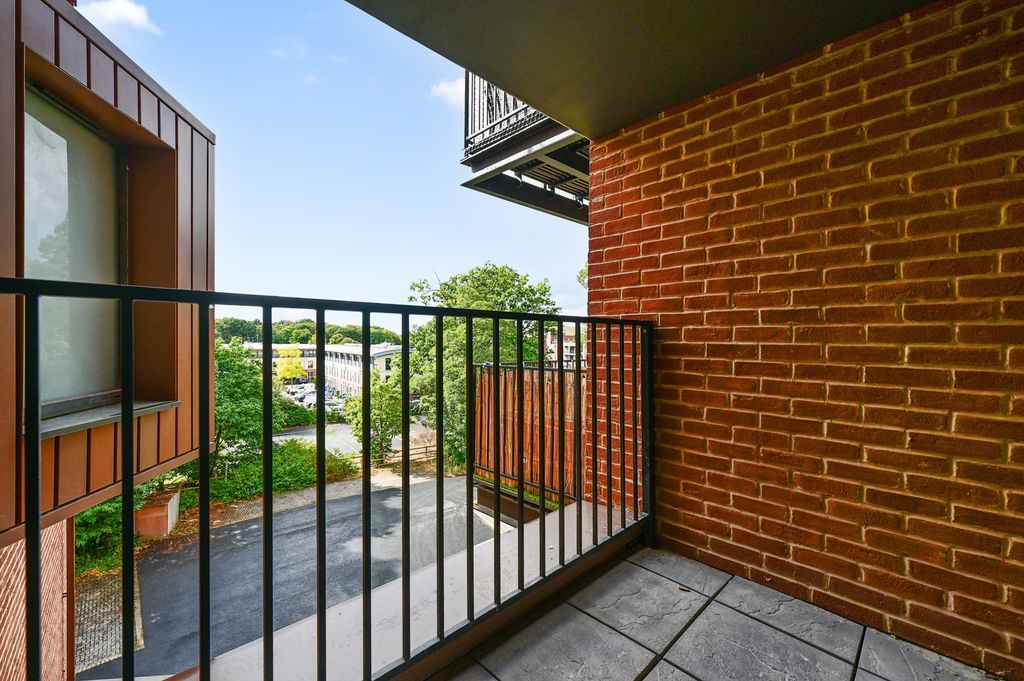 Property photo 2 of 6 Photo 2