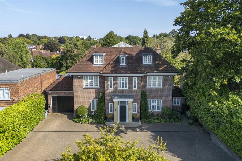 Property photo 1 of 25 7393_004.Jpg