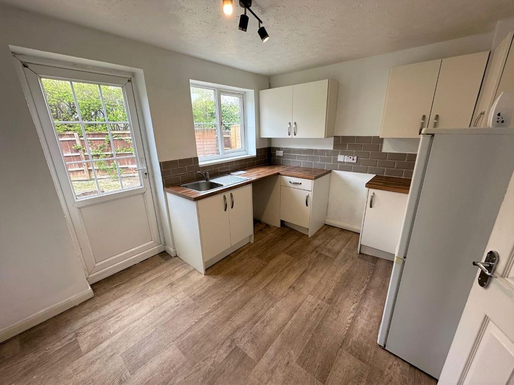 Property photo 3 of 7 Img_8977.Jpg