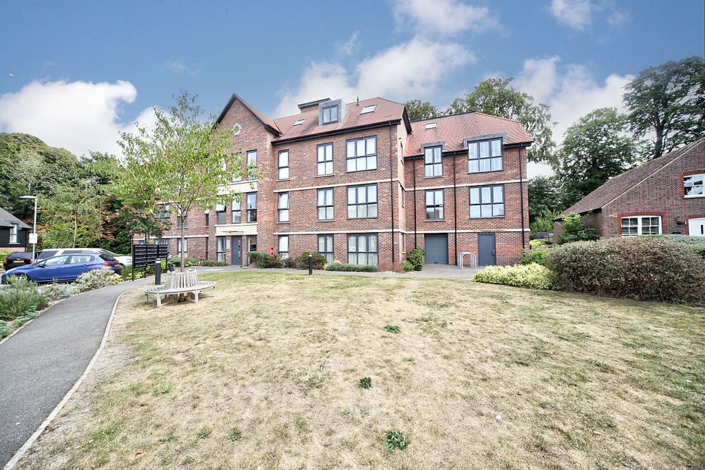 Property photo 1 of 15