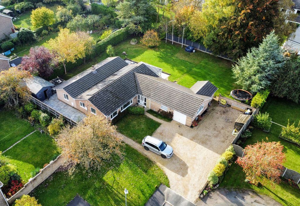 Property photo 3 of 18