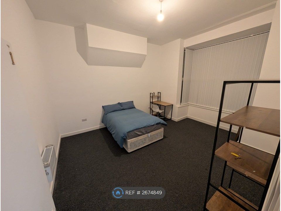 Property photo 2 of 3