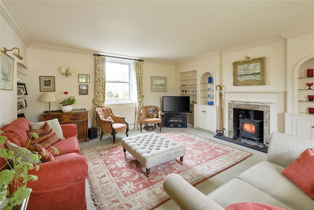 Property photo 3 of 17 Drawing Room