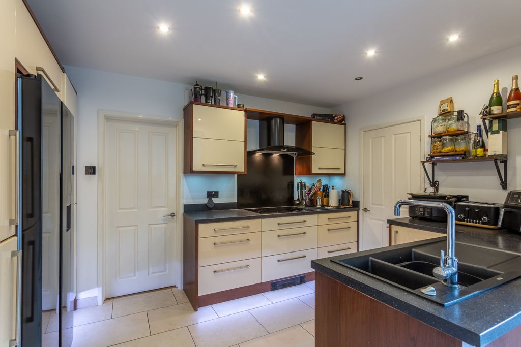 Property photo 3 of 18 Martinco-Derby 31 Cambridge Street De21 7Pz-0005