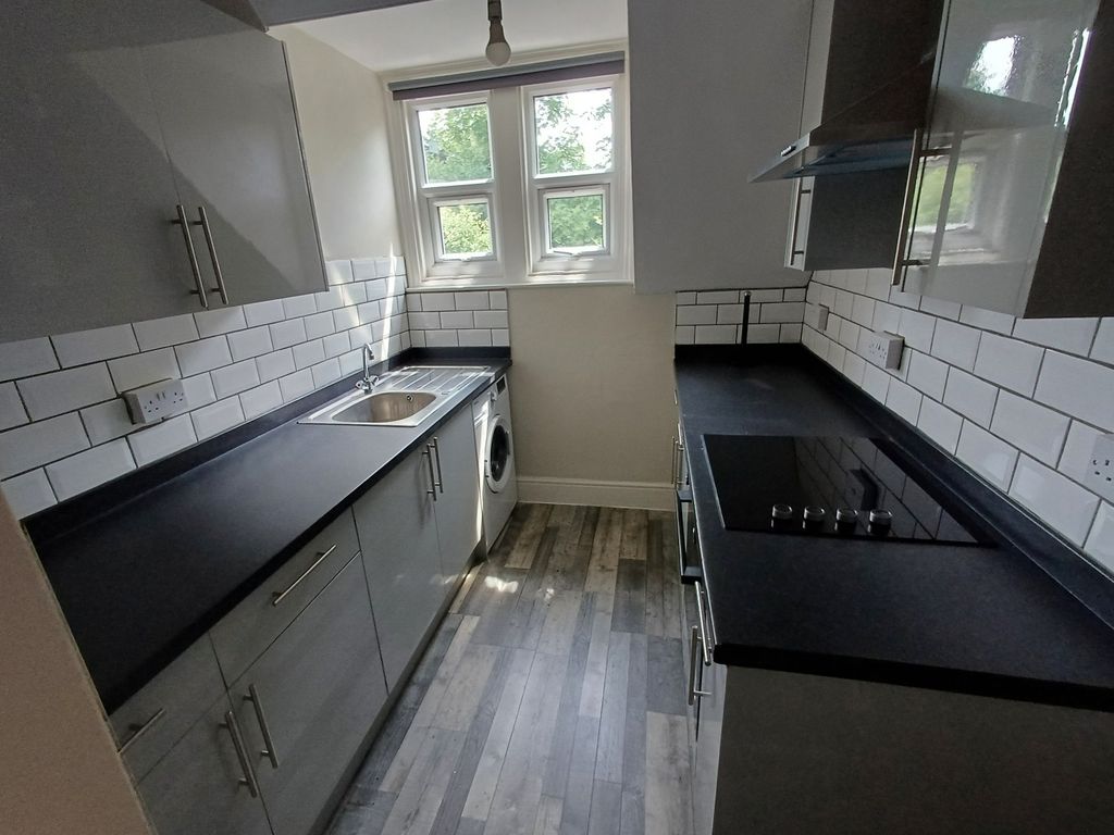 Property photo 1 of 4