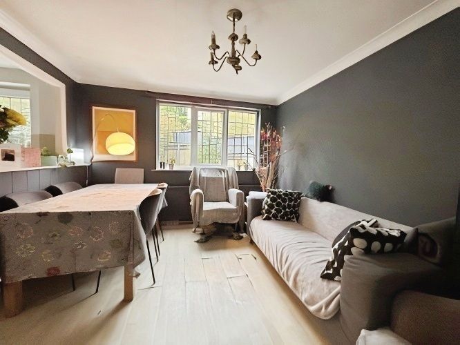 Property photo 3 of 20 Kitchen/Diner