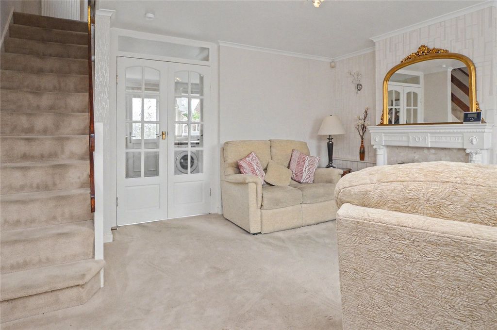 Property photo 3 of 21 Picture No. 33