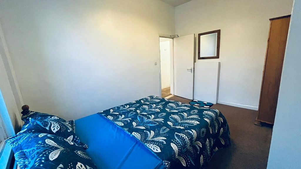 Property photo 2 of 9 Picture No. 26