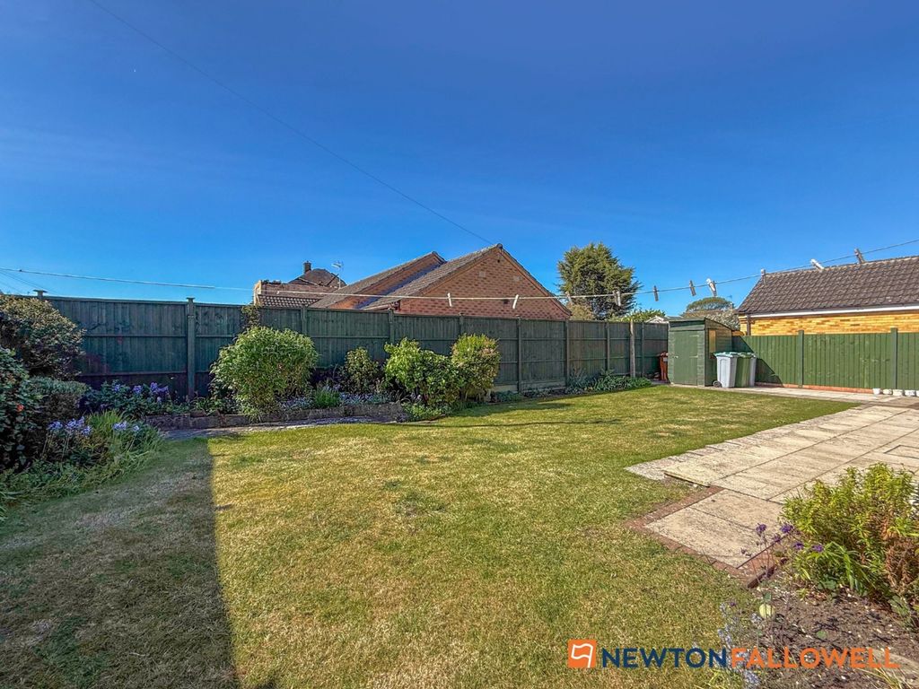 Property photo 3 of 19 Rear Garden 2