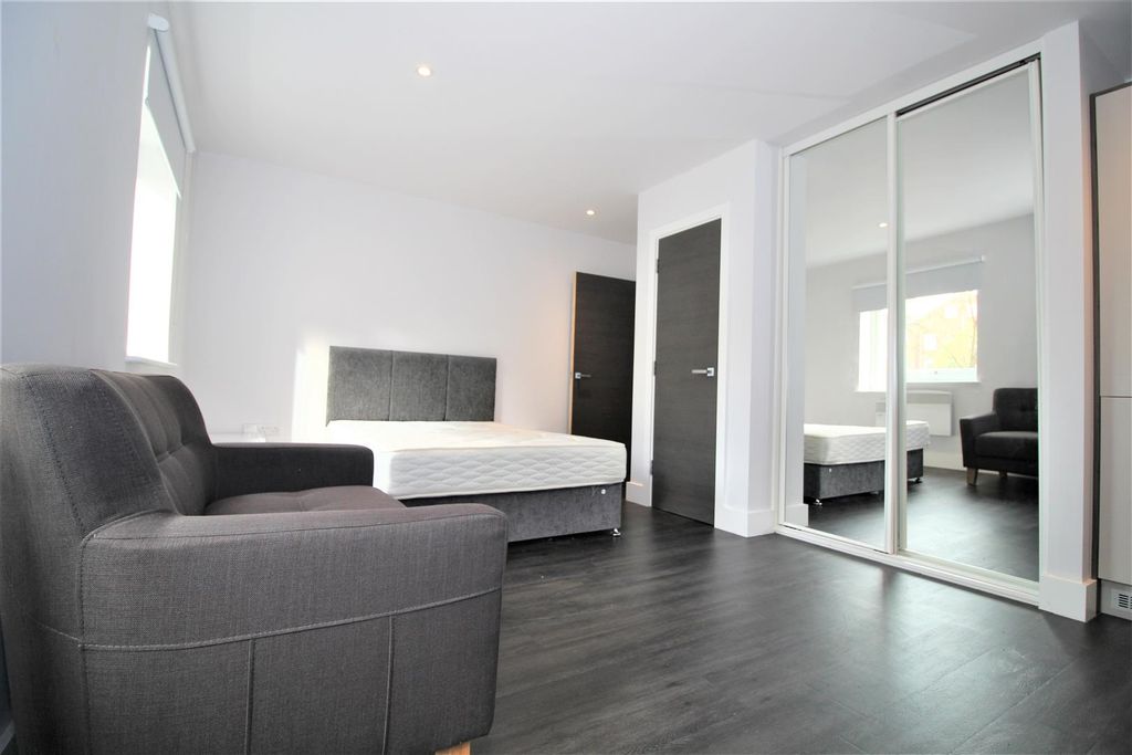 Property photo 3 of 9 Img_1915.Jpg