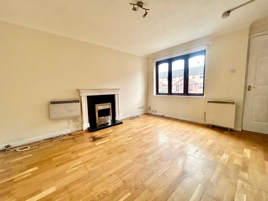 Property photo 2 of 11 Picture No. 02