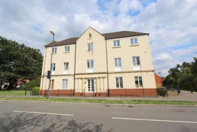 Property photo 1 of 12 Jag1