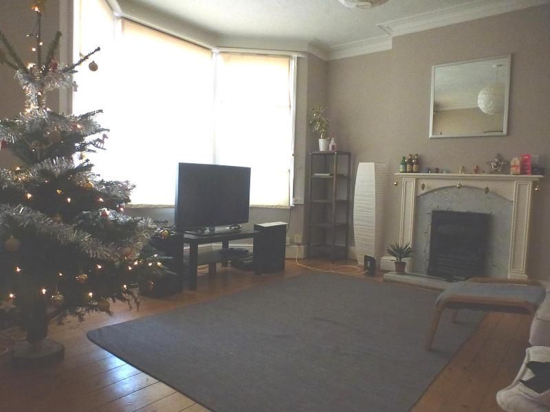 Property photo 2 of 5 883561_T_Property_El